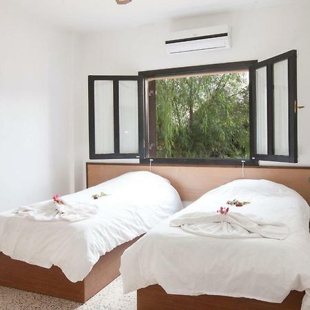 Balci Plaza Hotel And Balci Plaza Guest Bungalows Karpaz Peninsula Selenias 外观 照片